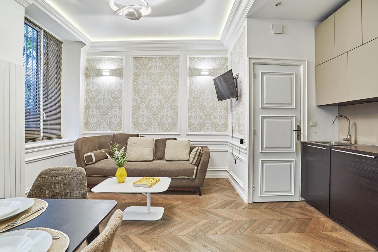 Apartment Louvre Museum By Studio Prestige Paris Ngoại thất bức ảnh