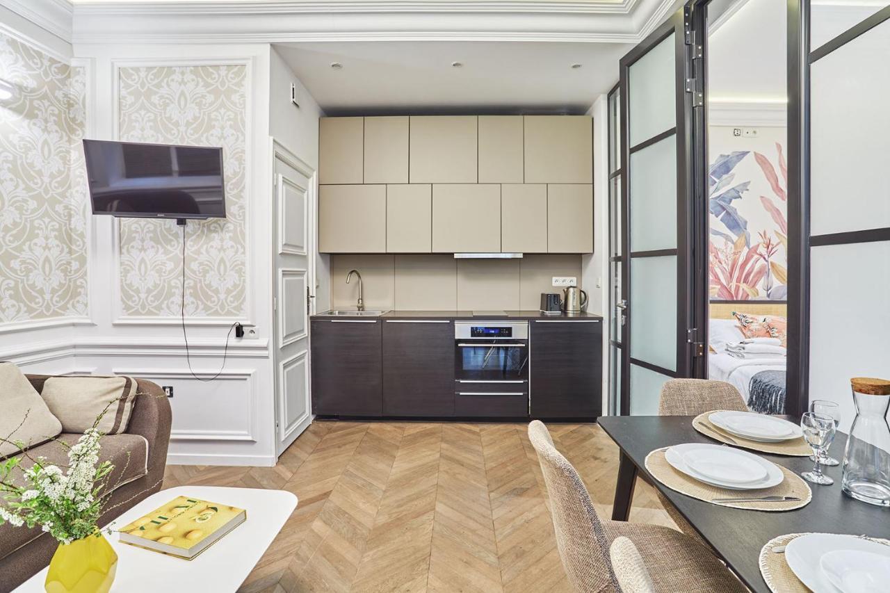 Apartment Louvre Museum By Studio Prestige Paris Ngoại thất bức ảnh